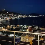 Seaside Serenity! Free Parking! Sarandë