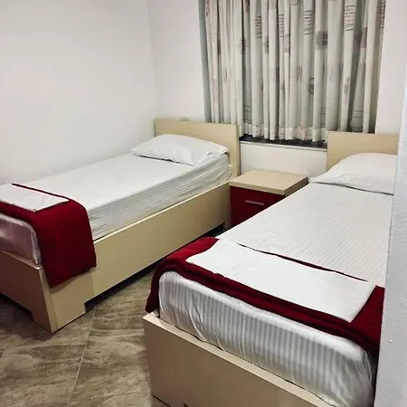 Seaside Serenity! Free Parking! Apartman Saranda