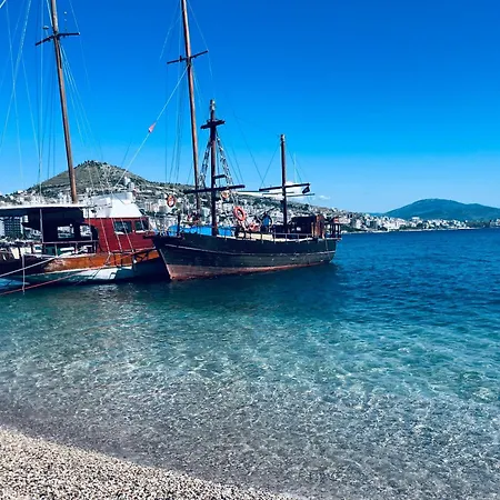 Seaside Serenity! Free Parking! Apartman *