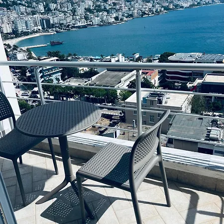 Seaside Serenity! Free Parking! * Saranda