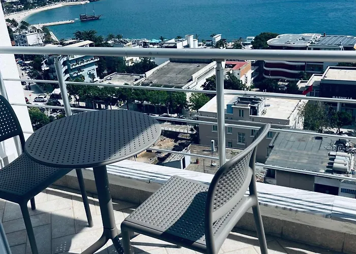 Seaside Serenity! Free Parking! * Sarandë